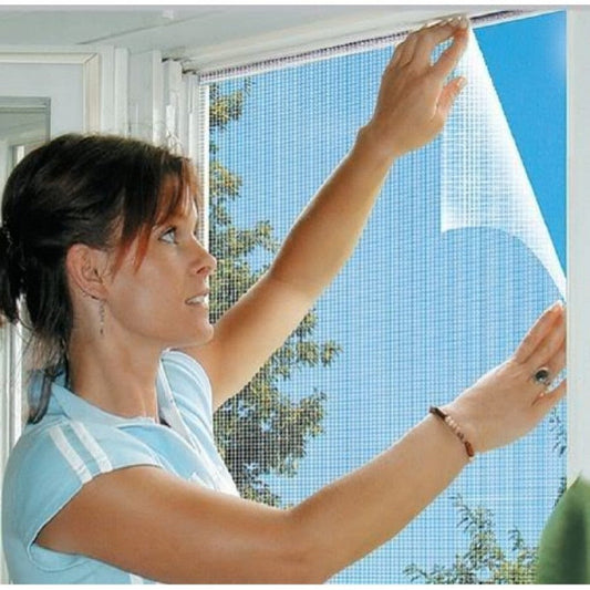 Set 4 plase impotriva insectelor pentru fereastra